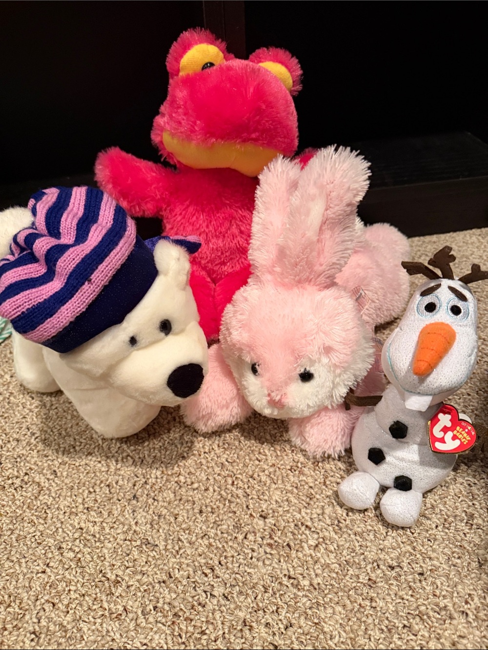 4 Plush Stuffed Animals - Soft Cuddly Toys